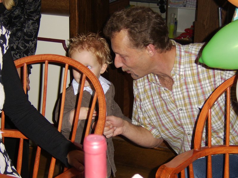 08 Mannen zoenen niet.JPG
